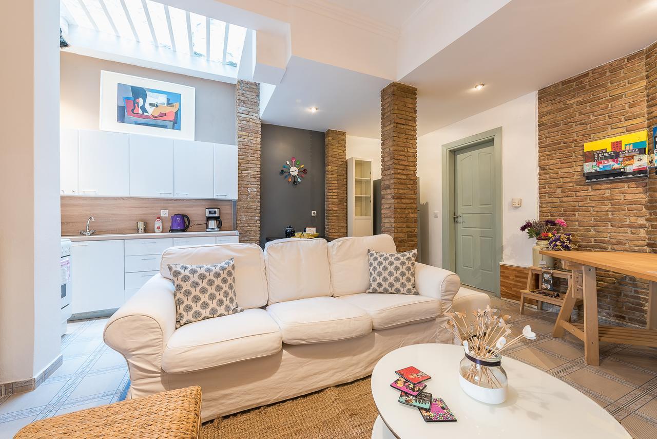 Elegant Kerameikos Apartment By Cloudkeys Atenas Exterior foto